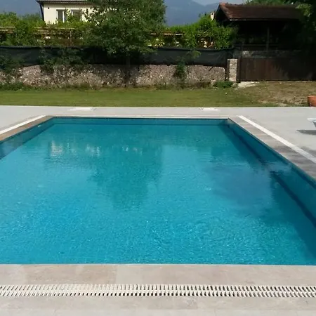 Villa Stonehouse *